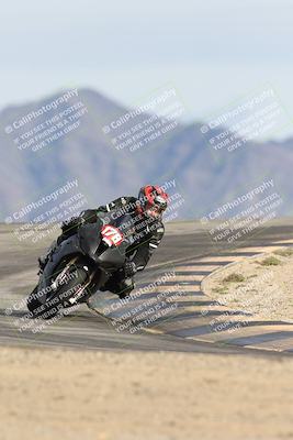 media/Nov-16-2025-Race Pace (Sun) [[8c5fa54630]]/Non Verified Riders (1st 20 Minutes)/6-Turn 12 (2pm)/